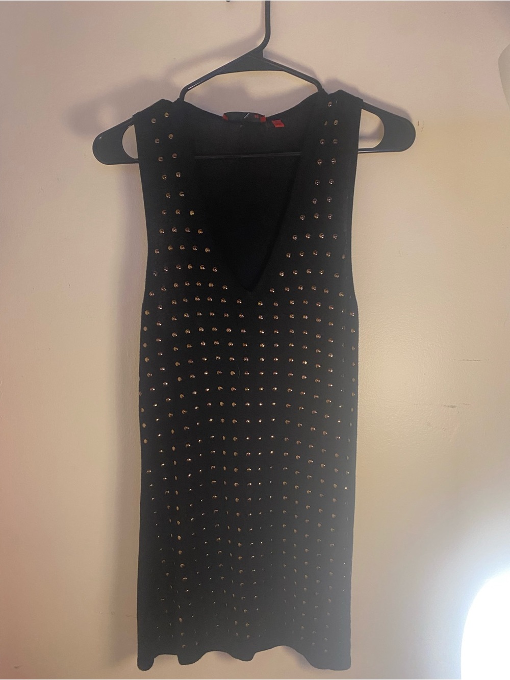 Black Studded V-Neck Sleeveless Top